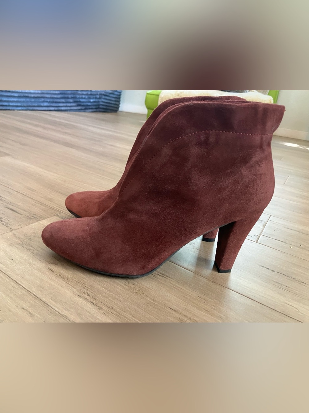 Eric Michael burgundy heeled suede boots. Size 8.5